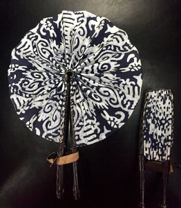 NAVY & WHITE BATIK hand fan